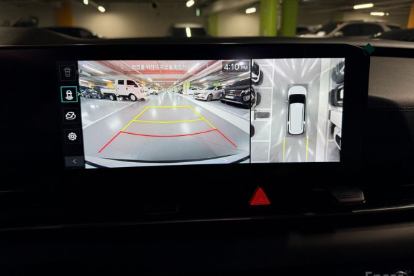 2025 Kia Carnival с пробегом 5 897 км