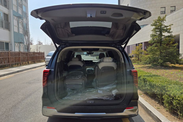 2026 Kia Carnival с пробегом 1 059 км