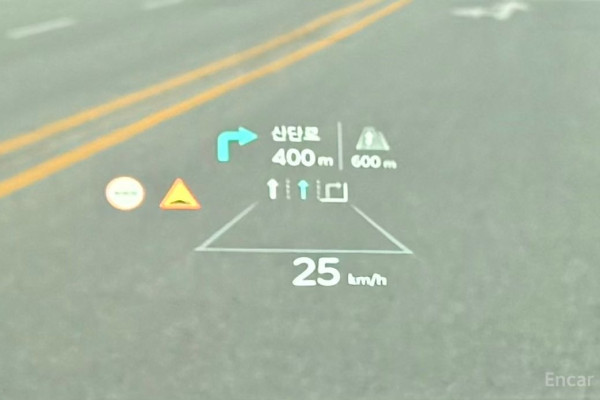 2025 Kia Carnival с пробегом 5 897 км