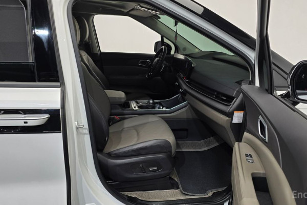 2024 Kia Carnival с пробегом 94 719 км