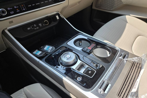 2026 Kia Carnival с пробегом 1 059 км