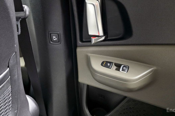 2024 Kia Carnival с пробегом 69 137 км