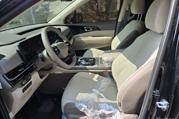 2026 Kia Carnival с пробегом 1 059 км