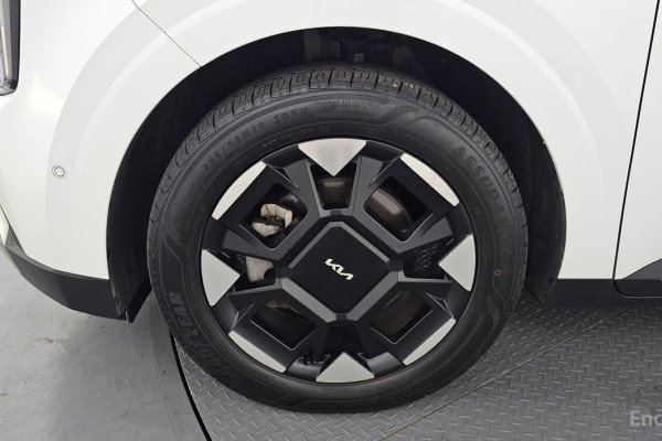 2024 Kia Carnival с пробегом 53 082 км