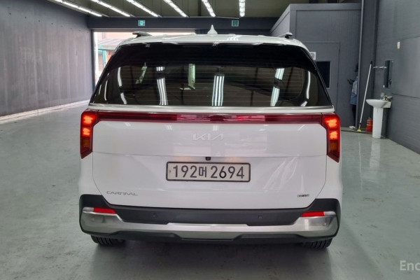 2024 Kia Carnival с пробегом 63 000 км