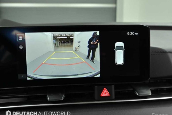 2025 Kia Carnival с пробегом 10 000 км