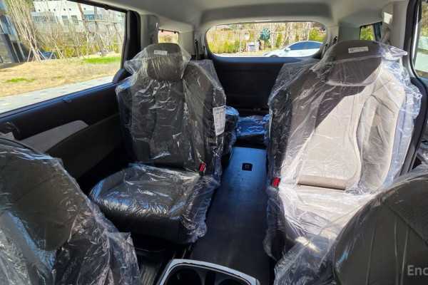 2026 Kia Carnival с пробегом 27 км