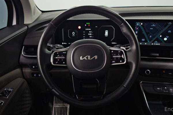 2024 Kia Carnival с пробегом 53 082 км