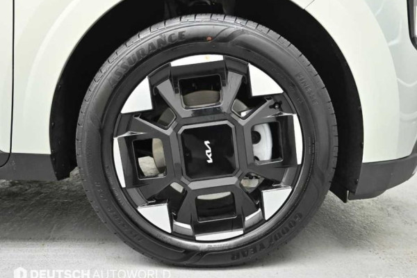 2025 Kia Carnival с пробегом 10 000 км