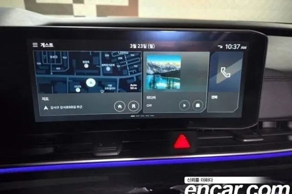 2025 Kia Carnival с пробегом 13 106 км