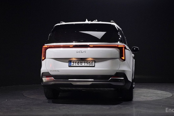 2024 Kia Carnival с пробегом 41 281 км