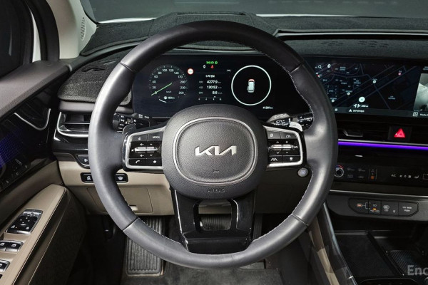 2024 Kia Carnival с пробегом 41 281 км