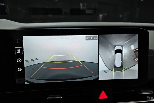 2025 Kia Carnival с пробегом 10 957 км