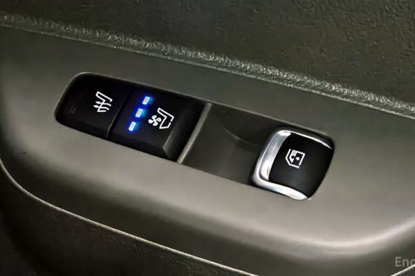 2024 Kia Carnival с пробегом 41 281 км