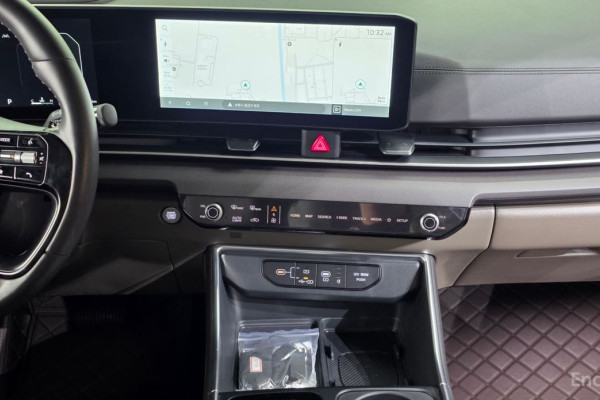 2024 Kia Carnival с пробегом 11 838 км