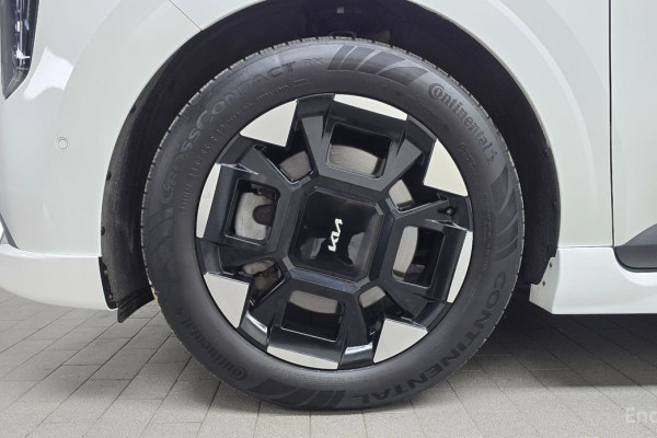 2024 Kia Carnival с пробегом 20 442 км