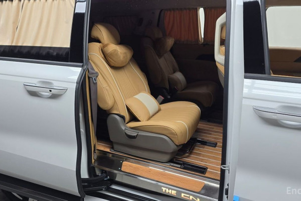 2024 Kia Carnival с пробегом 20 442 км