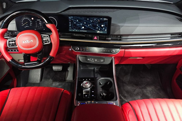 2024 Kia Carnival с пробегом 45 918 км