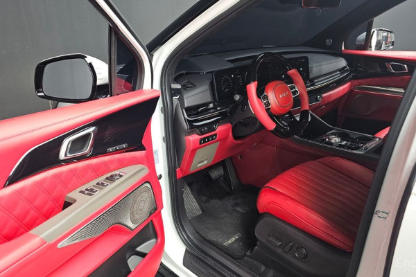 2024 Kia Carnival с пробегом 45 918 км