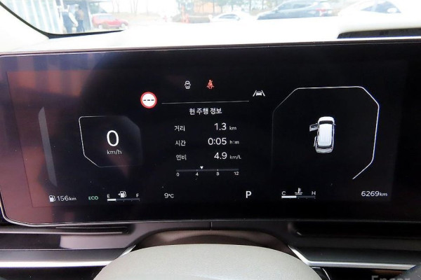 2024 Kia Carnival с пробегом 6 257 км