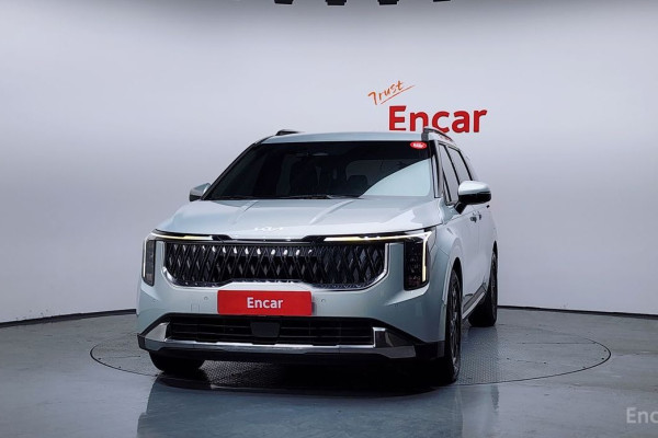 2024 Kia Carnival с пробегом 19 916 км