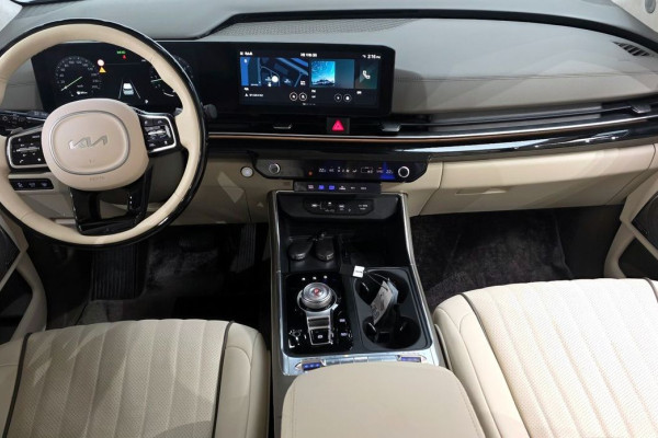 2024 Kia Carnival с пробегом 21 474 км