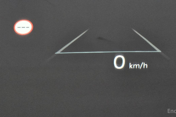 2024 Kia Carnival с пробегом 8 678 км