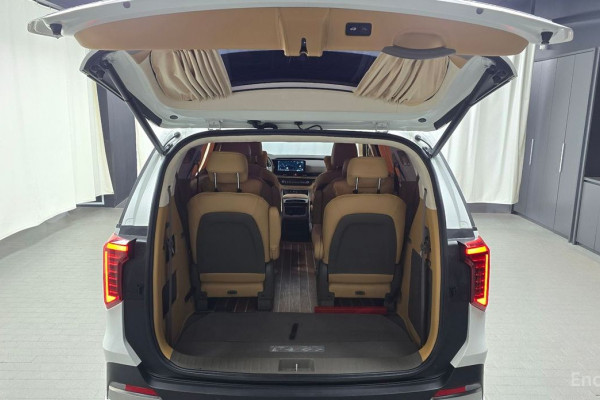 2024 Kia Carnival с пробегом 20 442 км