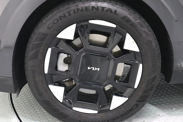 2024 Kia Carnival с пробегом 18 000 км