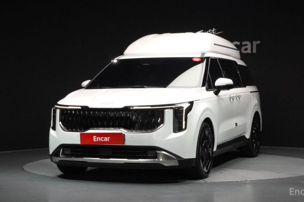 2024 Kia Carnival с пробегом 17 177 км