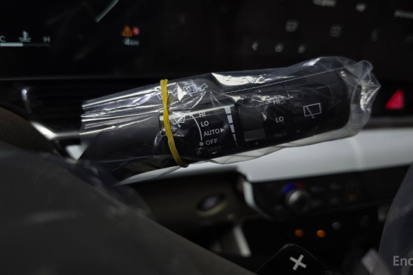 2025 Kia Carnival с пробегом 4 км