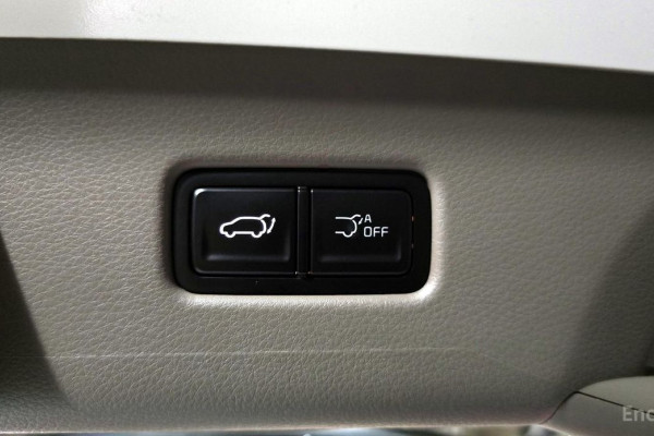 2025 Kia Carnival с пробегом 4 км