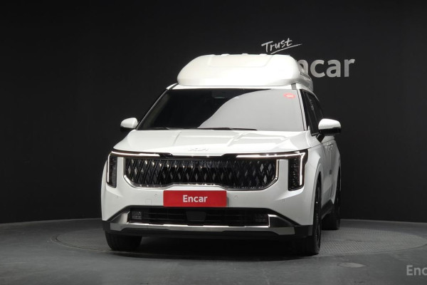 2024 Kia Carnival с пробегом 10 812 км