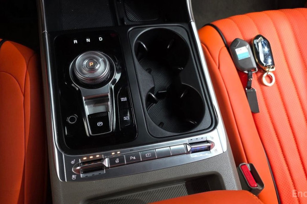 2024 Kia Carnival с пробегом 34 997 км