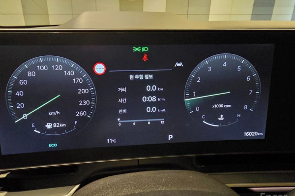 2024 Kia Carnival с пробегом 16 020 км