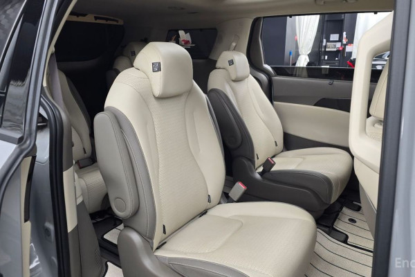 2023 Kia Carnival с пробегом 47 589 км