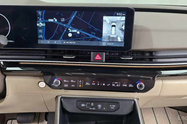 2023 Kia Carnival с пробегом 47 589 км