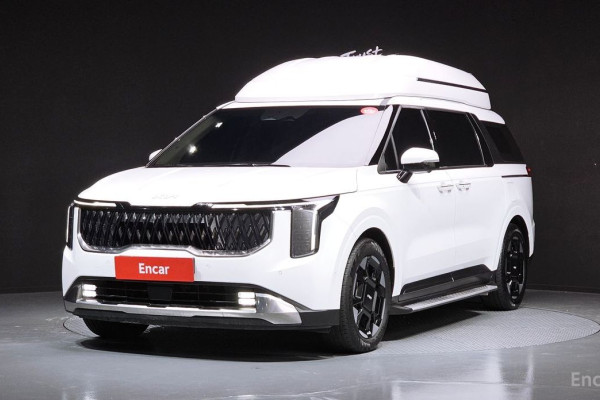 2024 Kia Carnival с пробегом 24 052 км