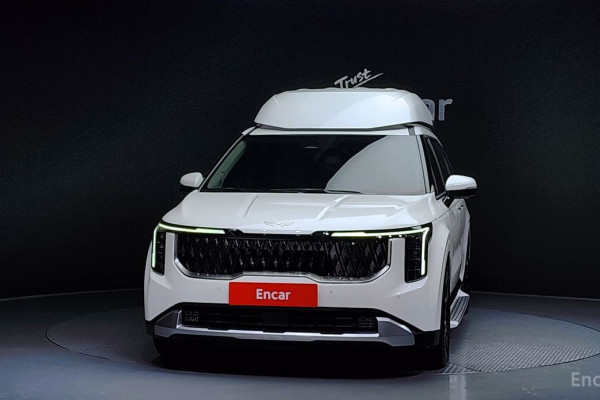 2024 Kia Carnival с пробегом 16 875 км