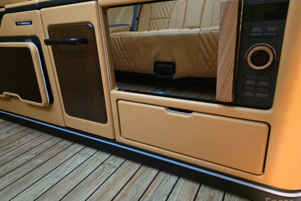 2024 Kia Carnival с пробегом 16 020 км