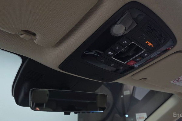 2025 Kia Carnival с пробегом 11 118 км