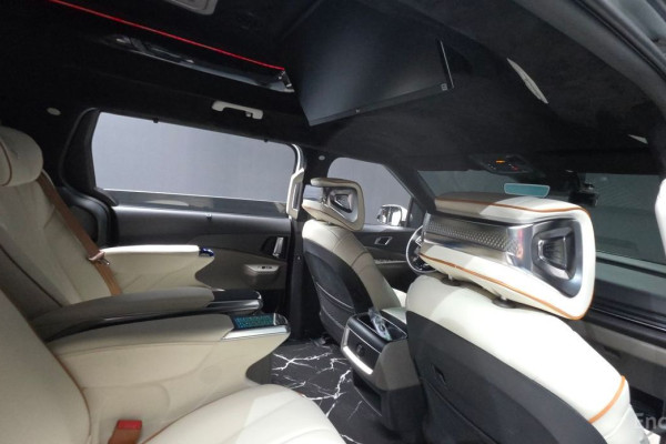 2024 Kia Carnival с пробегом 17 177 км