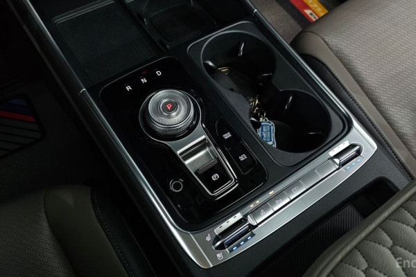 2024 Kia Carnival с пробегом 19 508 км