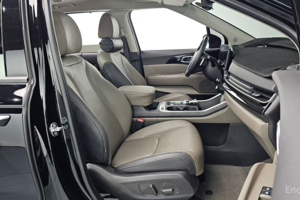 2024 Kia Carnival с пробегом 19 508 км