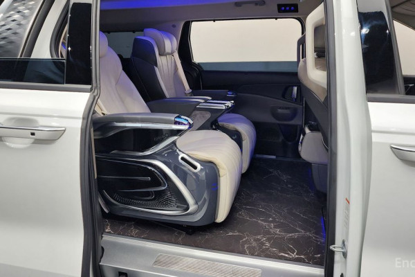 2024 Kia Carnival с пробегом 16 119 км