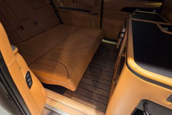 2024 Kia Carnival с пробегом 16 020 км