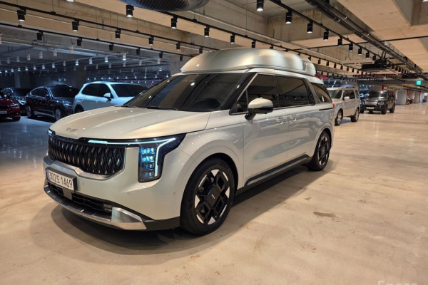 2024 Kia Carnival с пробегом 16 020 км