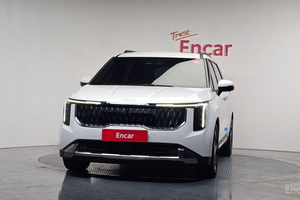 2024 Kia Carnival с пробегом 16 955 км