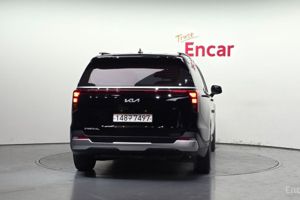 2025 Kia Carnival с пробегом 15 567 км