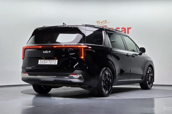 2024 Kia Carnival с пробегом 43 853 км